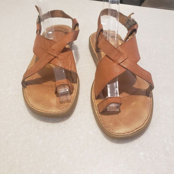 BORN Inya Leather Sandals Women's Size 10M Brown Leather Toe Loop - Picture 3 of 8